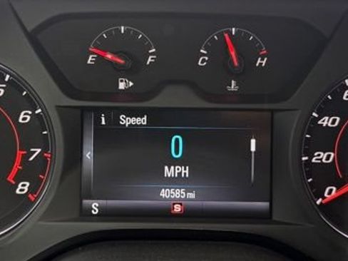 Used 2016 Chevrolet Camaro LT w/ RS Package RWD image 26
