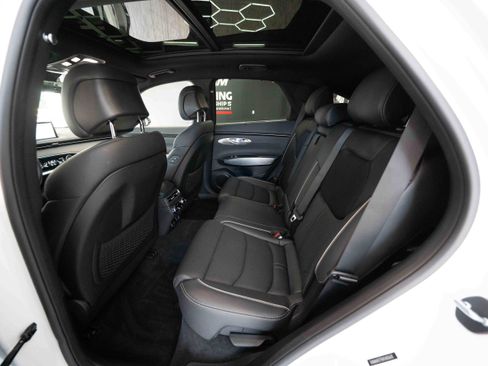 Used 2025 Genesis GV70 2.5T w/ Sport Prestige Package image 23