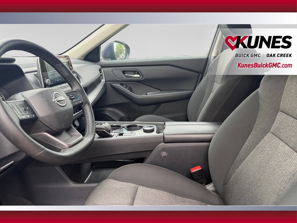 Used 2026 Nissan Rogue SV AWD/4WD image 22