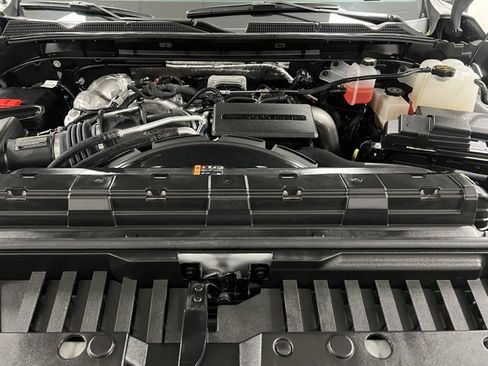 Used 2025 GMC Sierra 3500 AT4 w/ AT4 Premium Plus Package image 69