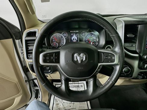 Used 2020 RAM 1500 Big Horn AWD/4WD image 12