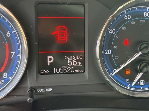 Used 2017 Toyota Corolla LE image 25