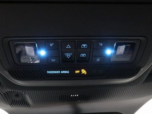 Certified 2025 Ford Explorer ST-Line w/ Premium Package image 32