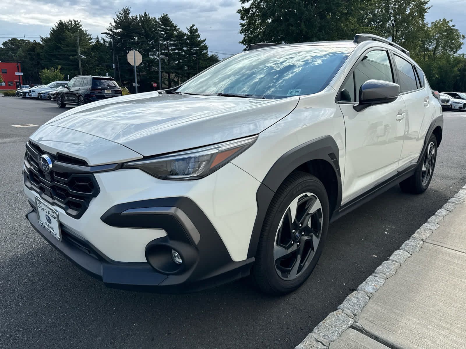 Used 2024 Subaru Crosstrek 2.5i Limited AWD/4WD image 4