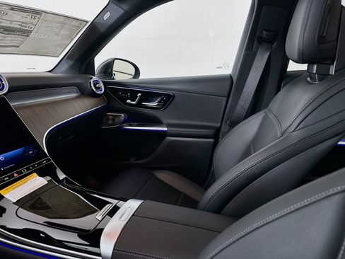 New 2026 Mercedes-Benz GLC 300 image 26
