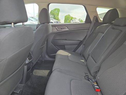 Certified 2025 Kia Sportage LX AWD/4WD image 28