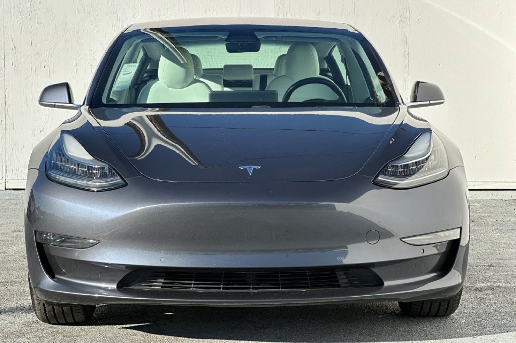 Used 2018 Tesla Model 3 Long Range AWD/4WD image 8
