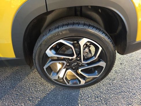 Used 2024 Chevrolet Trax RS w/ Driver Confidence Package image 7