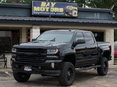 Used 2017 Chevrolet Silverado 1500 LTZ Z71 w/ LTZ Plus Package image 1