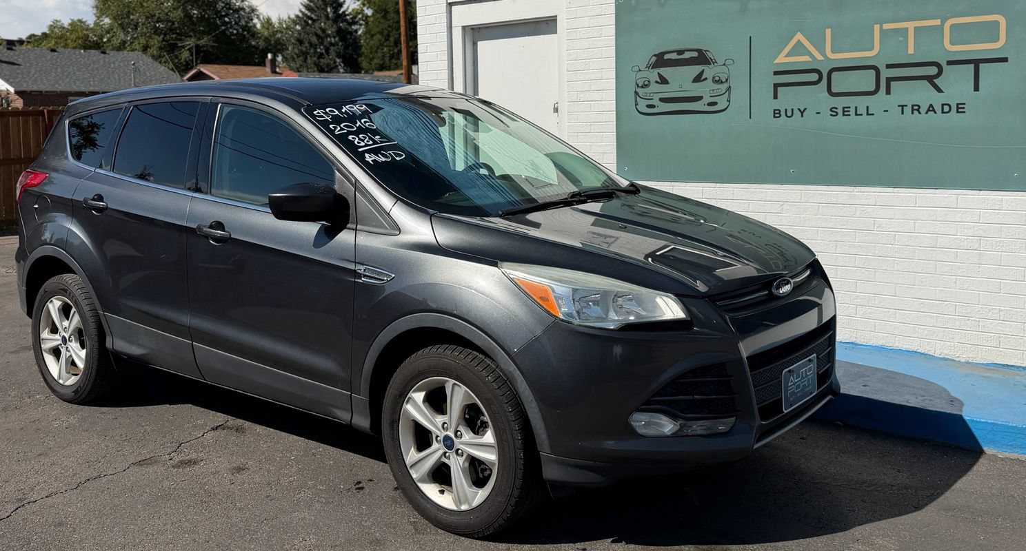Used 2016 Ford Escape SE AWD/4WD image 1