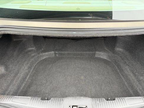 Used 2009 Lincoln MKS AWD image 15