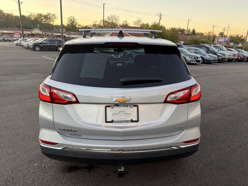 Used 2018 Chevrolet Equinox LT image 11