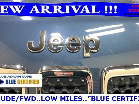 Used 2020 Jeep Cherokee Latitude w/ Cold Weather Group image 39