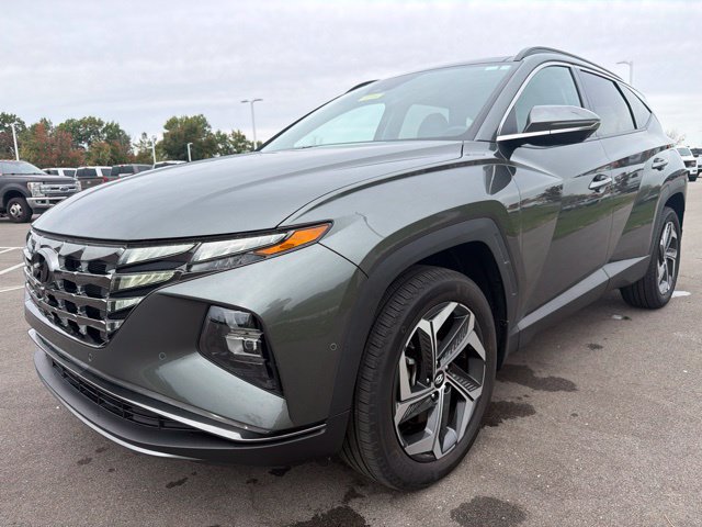 Used 2023 Hyundai Tucson Limited w/ Cargo Package AWD/4WD image 2