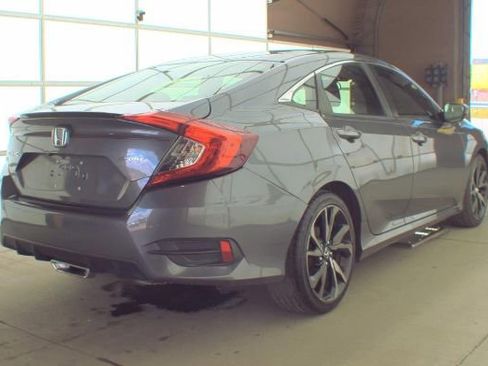 Used 2021 Honda Civic Sport image 3