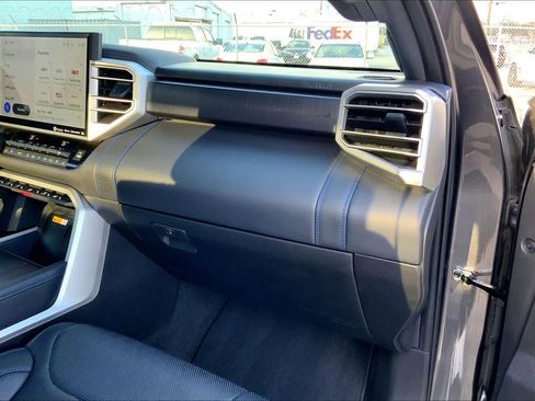 Used 2024 Toyota Tundra Platinum image 19