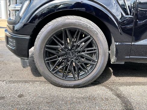 Used 2025 Ford F150 XL AWD/4WD image 4