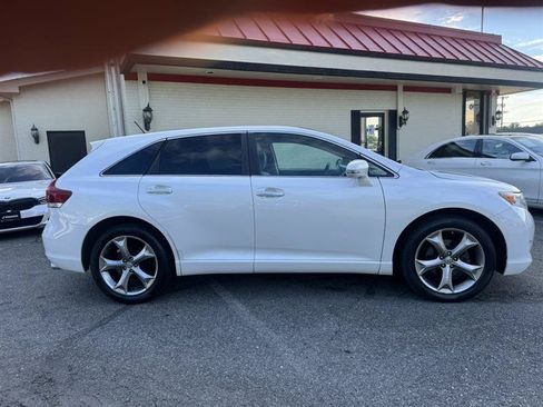 Used 2013 Toyota Venza XLE w/ XLE Premium Pkg FWD image 4