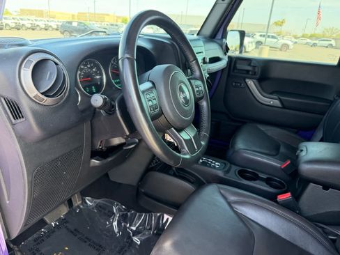 Used 2018 Jeep Wrangler Unlimited Sport S AWD/4WD image 2