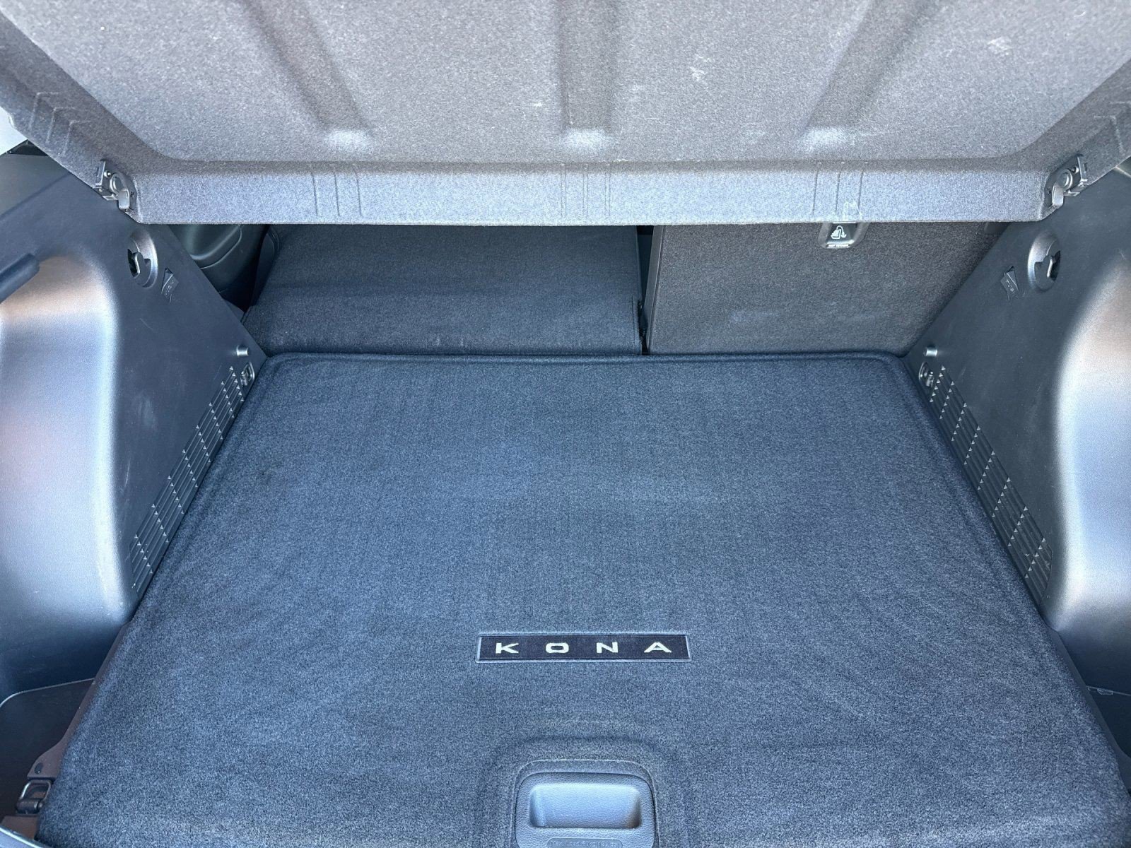 Used 2025 Hyundai Kona SEL AWD/4WD image 16