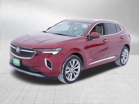 Used 2022 Buick Envision Avenir w/ Technology Package II image 3