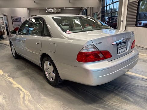 Used 2003 Toyota Avalon XLS FWD image 29