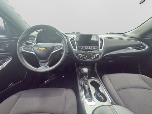 Used 2023 Chevrolet Malibu LT w/ Driver Confidence Package FWD image 16
