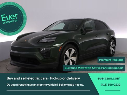 Used 2025 Porsche Macan Electric RWD image 1