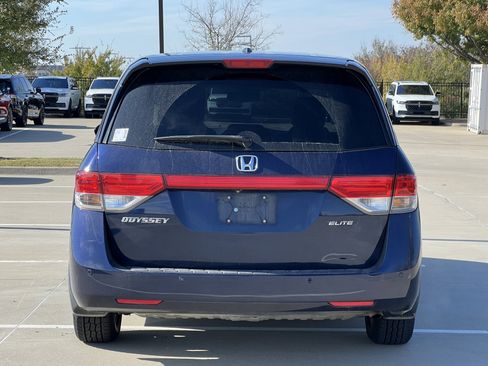 Used 2016 Honda Odyssey Touring Elite image 8