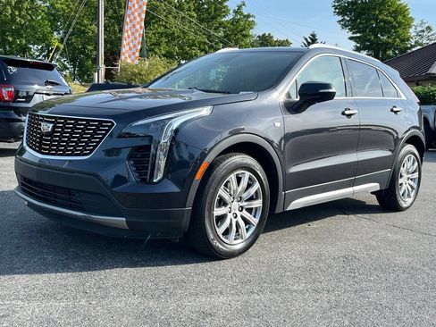 Used 2023 Cadillac XT4 Premium Luxury FWD image 5