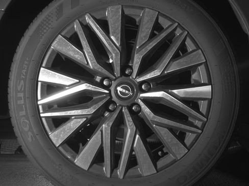 Used 2025 Nissan Altima 2.5 SV image 15