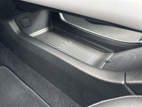 New 2026 Chevrolet Equinox EV LT image 29