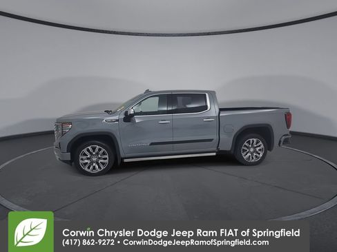 Used 2025 GMC Sierra 1500 Denali w/ Denali Reserve Package AWD/4WD image 8