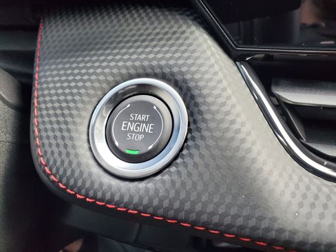 New 2026 Chevrolet Equinox RS w/ LPO, Floor Liner Package FWD image 16