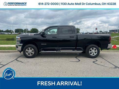 Used 2026 RAM 2500 Big Horn AWD/4WD image 7