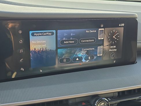 New 2025 Nissan Murano SV image 21