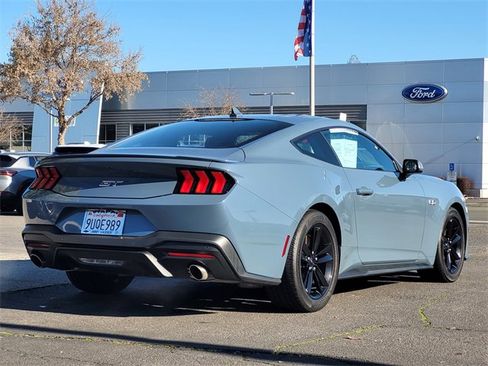 Used 2025 Ford Mustang GT image 6