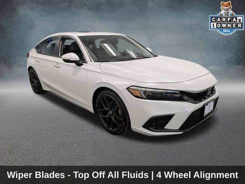 Used 2023 Honda Civic Sport Touring image 3