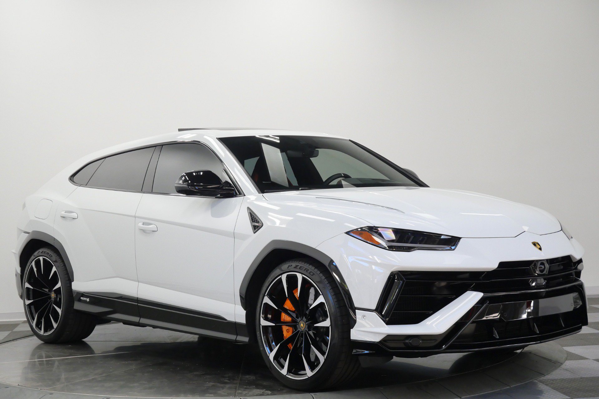 Used 2023 Lamborghini Urus S AWD/4WD image 3