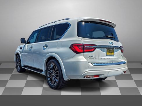 Certified 2023 INFINITI QX80 Premium Select w/ All-Season Package AWD/4WD image 4