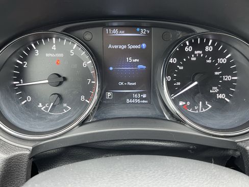 Used 2017 Nissan Rogue SV image 20