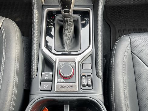 Used 2023 Subaru Forester Touring image 15