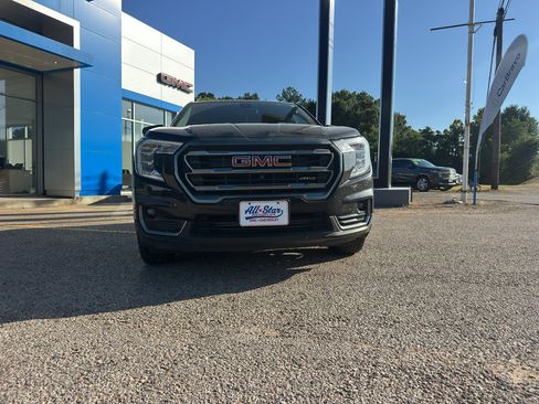Used 2023 GMC Terrain AT4 w/ Infotainment Package II AWD/4WD image 6