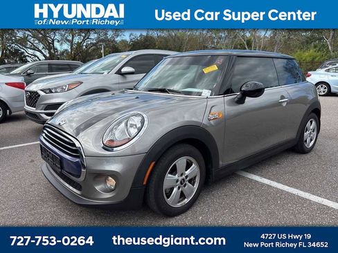 Used 2016 MINI Cooper 2-Door Hardtop image 1