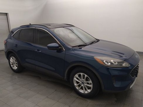 Used 2020 Ford Escape SE FWD image 11