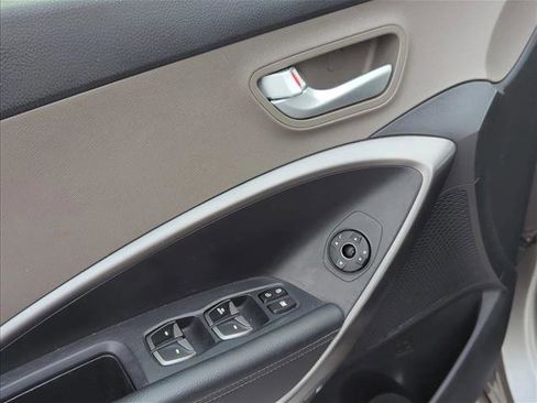 Used 2014 Hyundai Santa Fe Sport w/ Popular Equipment Package 02 image 8