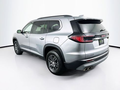 Used 2025 GMC Acadia Elevation image 5
