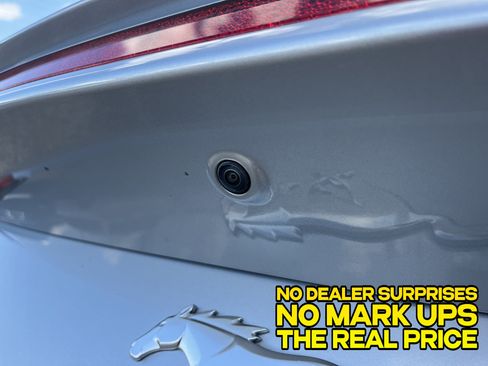 Used 2025 Ford Mustang Premium RWD image 4