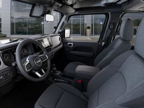 New 2026 Jeep Wrangler Unlimited Sahara AWD/4WD image 23
