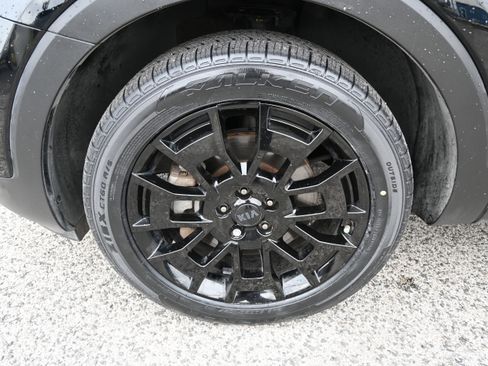 Used 2021 Kia Telluride EX w/ EX Premium Package image 9